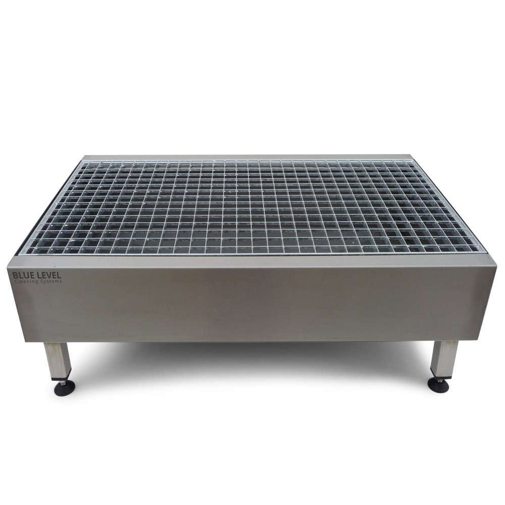 Station de lavage des bottes multi-grille