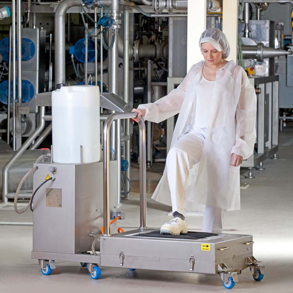 Machine de nettoyage des semelles avec désinfection par pulvérisation, sans raccordement à l'eau - Image 2